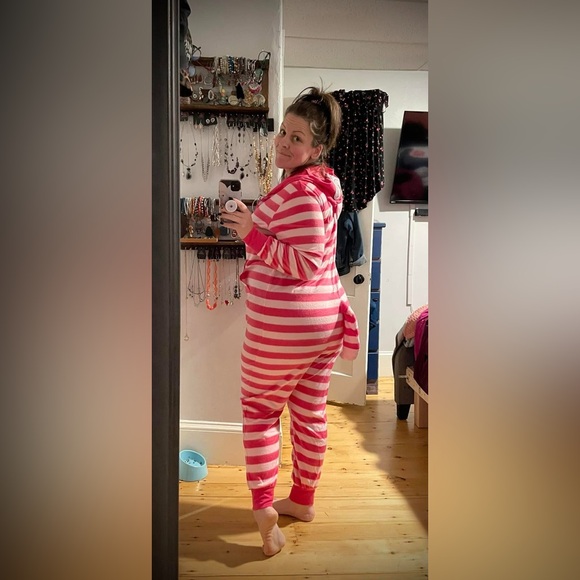 Torrid - Disney Cheshire Cat One Piece Sleeper - Picture 7 of 12